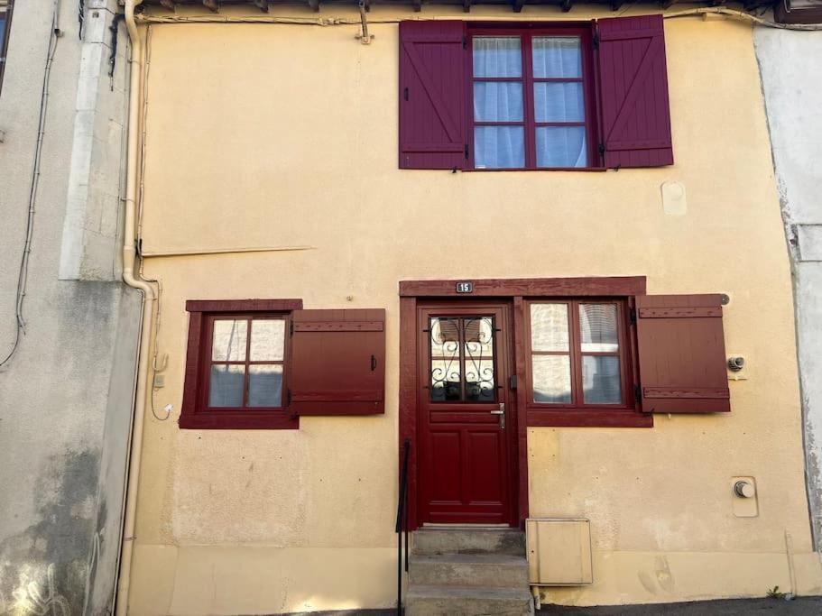 La P'Tite Maison Et Votre Terrasse Prive ! جوينفيل المظهر الخارجي الصورة