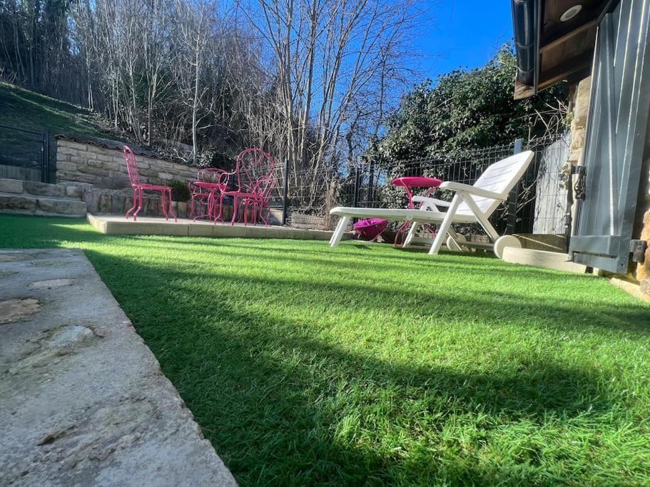 La P'Tite Maison Et Votre Terrasse Prive ! جوينفيل المظهر الخارجي الصورة